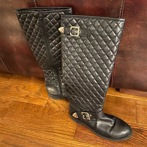 Tom Extreme by Eddie Marc quilted leather tall zip boots w/gold tone hardware - Picture 3 of 10